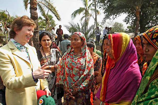 Mary Robinson with women leaders