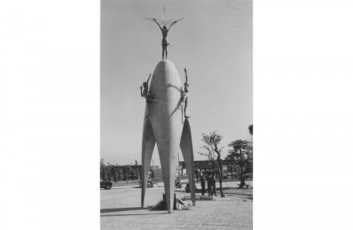 hiroshima peace park sadako